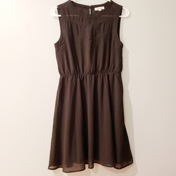 Monteau Dresses & Skirts - Monteau Black Sleeveless Dress